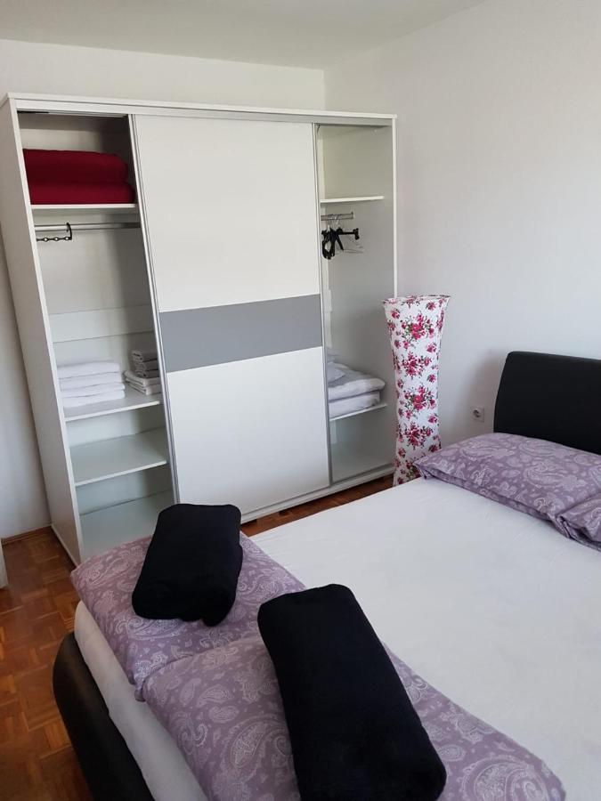 Apartment Noa Pula Exterior photo