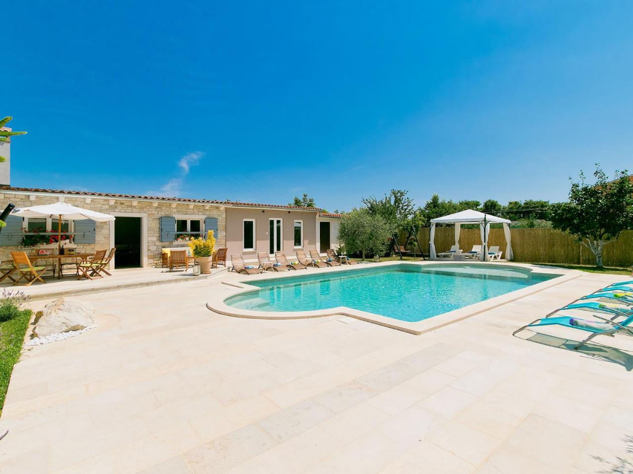 Apartment Noa Pula Exterior photo