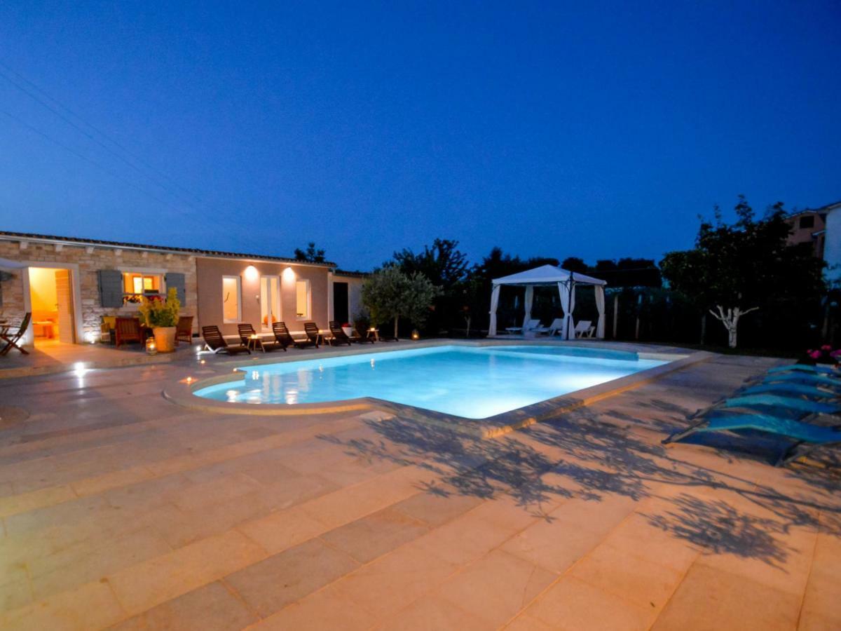 Apartment Noa Pula Exterior photo