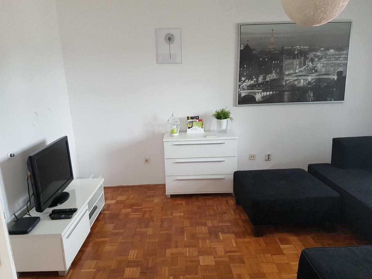 Apartment Noa Pula Exterior photo